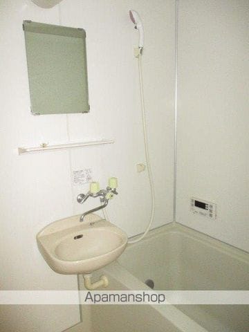レオニードの内装写真