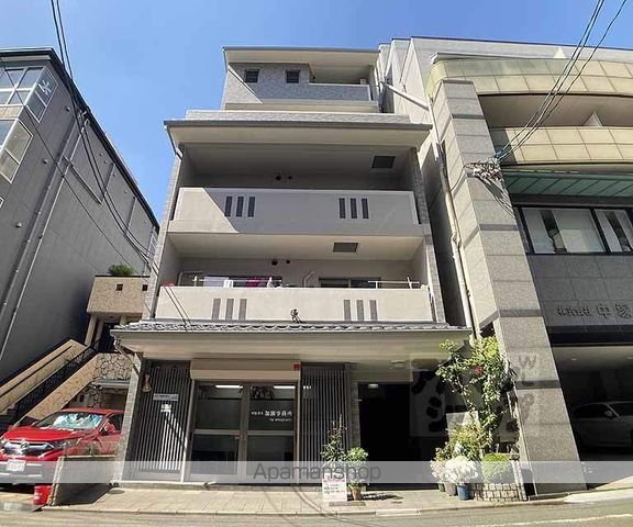 コンフォレスト三条の外観写真