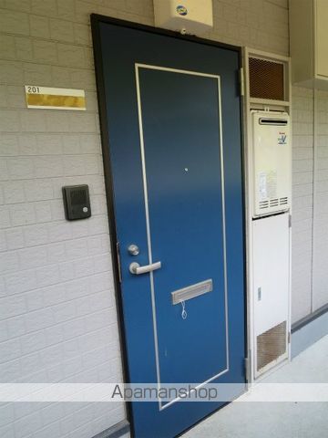 ゴールドハイツ窪田の玄関写真