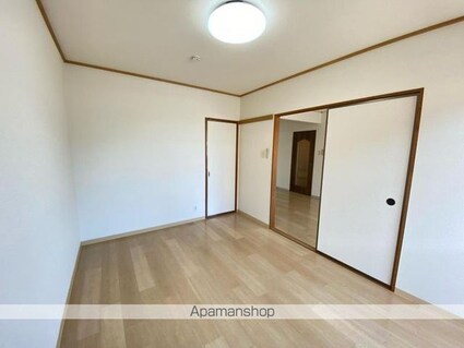 サンタウン寺井[2LDK/55.3m2]の内装3