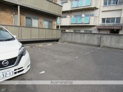 ハイム・コーラルヒル[2LDK/54.51m2]の駐車場1