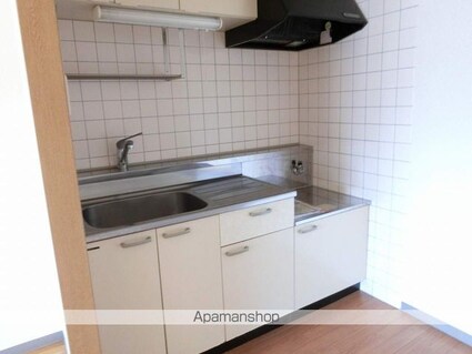 パルテール泉[2LDK/56.59m2]のキッチン