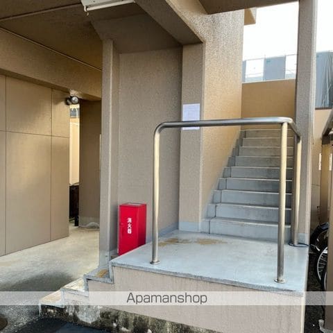 EM543の玄関写真