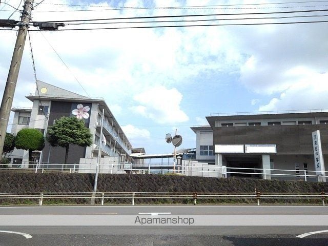 サルヴァトーレ エイトの周辺写真