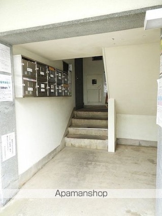 富士見町住宅２５号棟[2LDK/50.9m2]のロビー