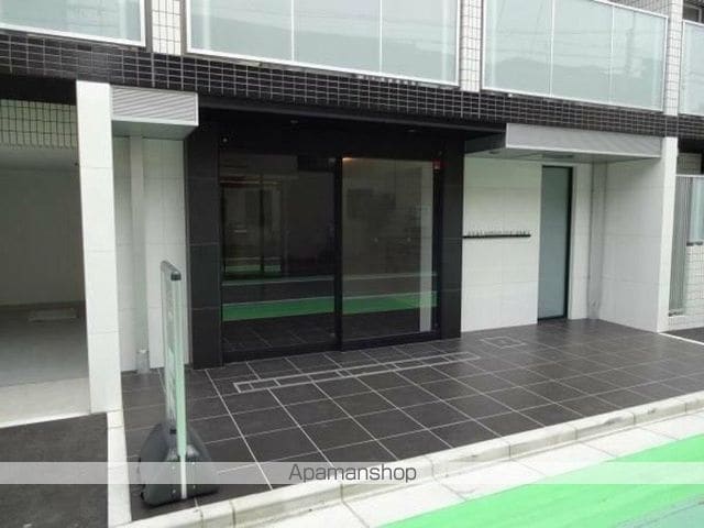 AXAS西巣鴨の玄関写真