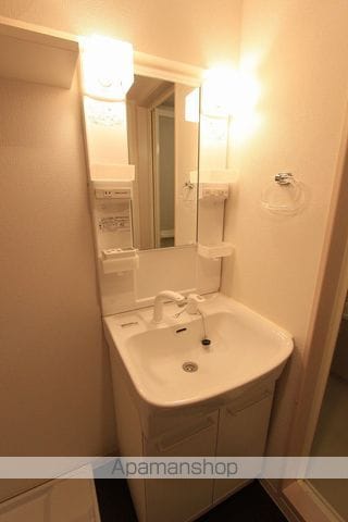 ハイブリッジ湘南IIIの内装写真