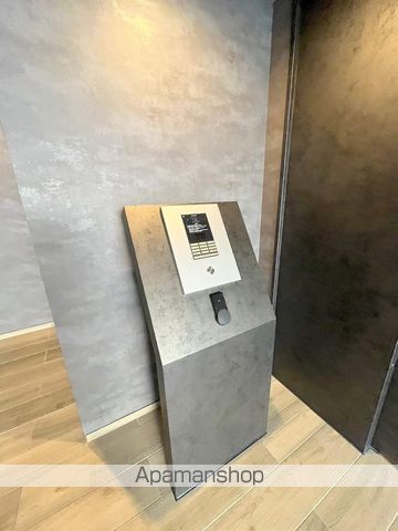 ロイヤル シャーメゾン プレミアムの玄関写真