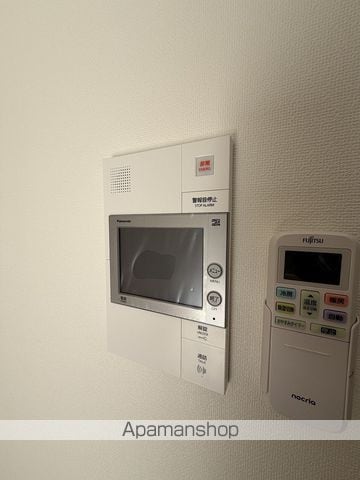 DCLARESTHONJOHIGASHIFJREの内装写真