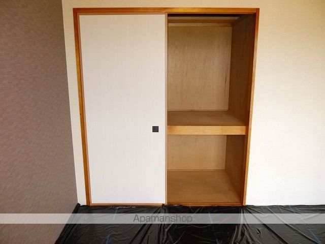 フォレストパーク内川の内装写真