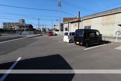 セジュールフジＣ棟[2LDK/55.45m2]の駐車場