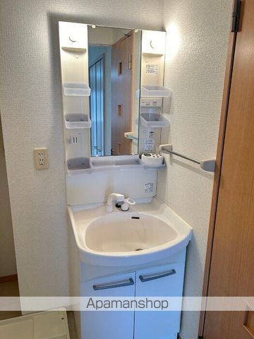 エバーグリーンの内装写真