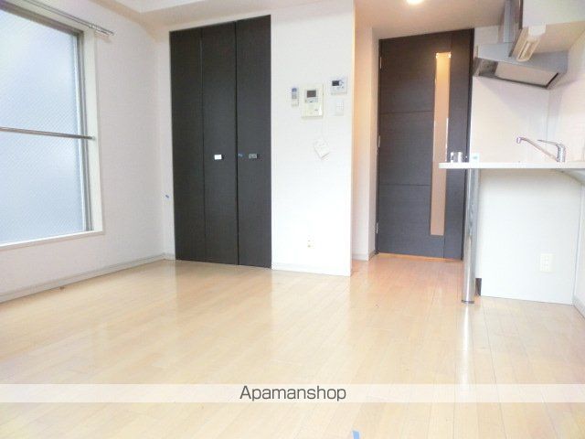 ADEN堺筋本町の内装写真