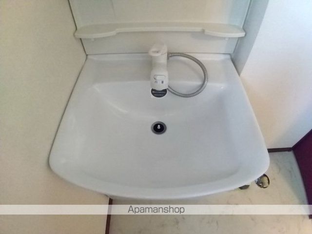 フォンテーヌ東ABCDの内装写真