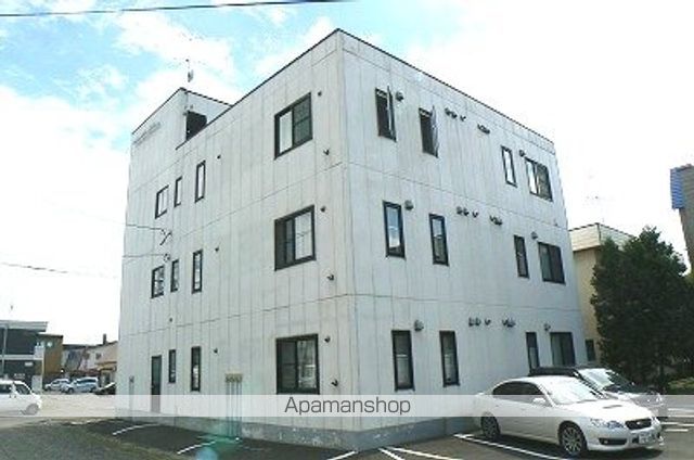 iwamizawa frontの外観写真