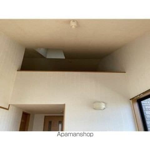 スプレンディドバースIIの内装写真