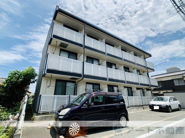 レオパレス雄新ひまわり[1K/19.87m2]の駐車場1