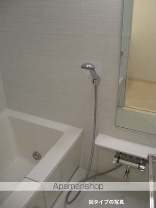 コンフォリア東池袋ＥＡＳＴ[1DK/31.1m2]のバス