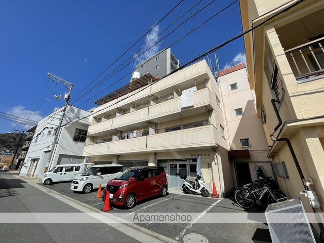 第2田中ビルの外観写真