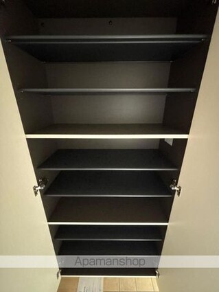 イル　ソーレ　Ａ[2LDK/57.96m2]の内装2