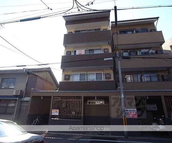 アドミ西院の外観写真