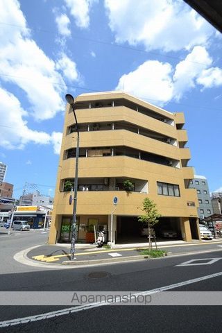 山崎マンションの外観写真