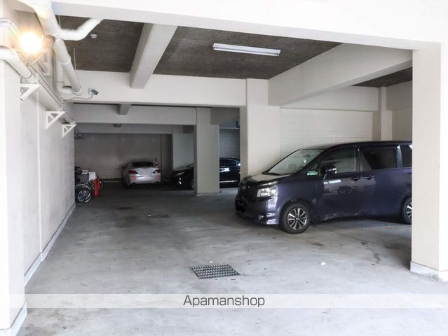 栄ファイブマンションの外観写真