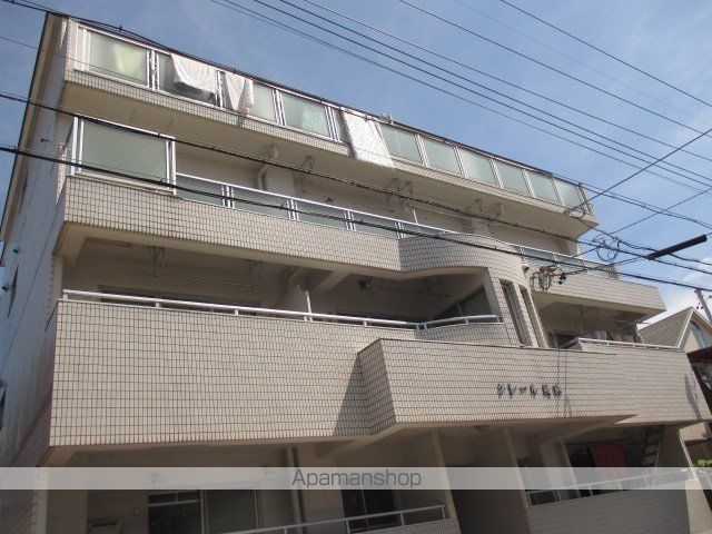 クレール延珠 南棟の玄関写真