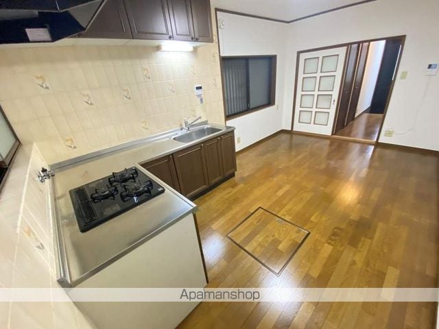 近鉄難波・奈良線 若江岩田駅 徒歩9分 2階建 築32年の内装写真