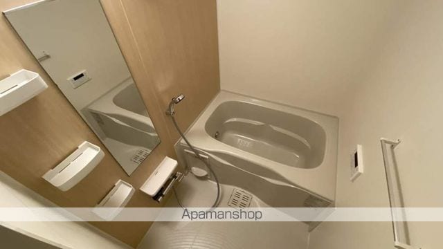 ヴェルドミールIIの内装写真