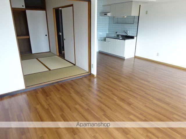 サンハイツ寝屋川の内装写真