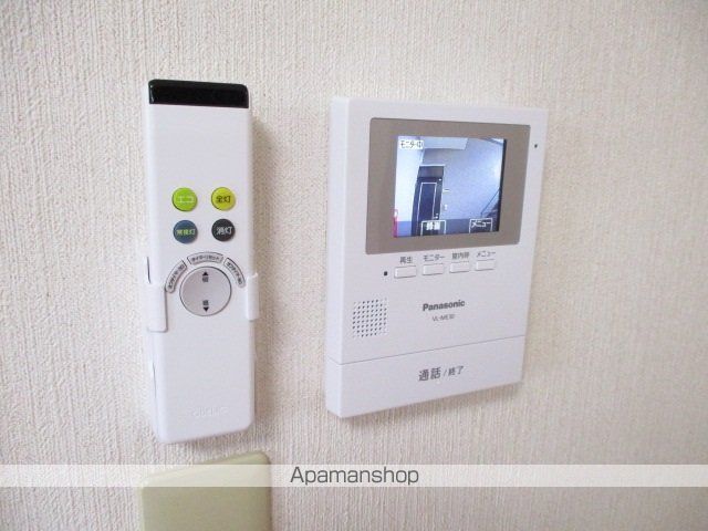 メゾンフォーレストAの内装写真