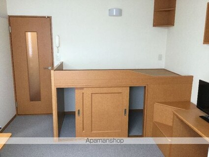 レオパレスＰｏｃｏａＰｏｃｏⅡ[1K/22.7m2]のリビング・居間2