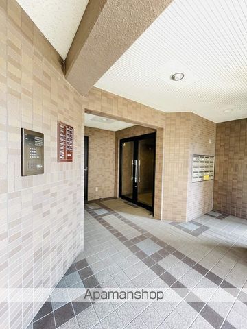 アーバンハイツ神宮公園の玄関写真
