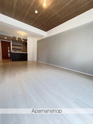 レジディア南千住[2LDK/64.9m2]のリビング・居間2