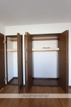 宮脇書店仏生山マンション[2DK/52.5m2]の収納