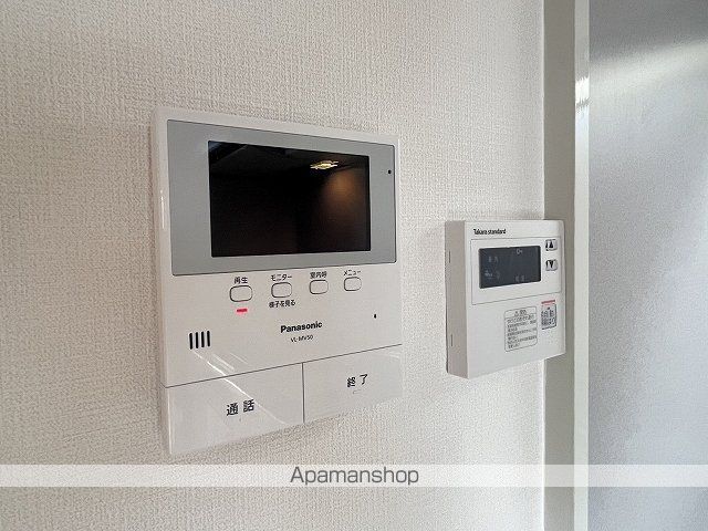 コモードFの内装写真