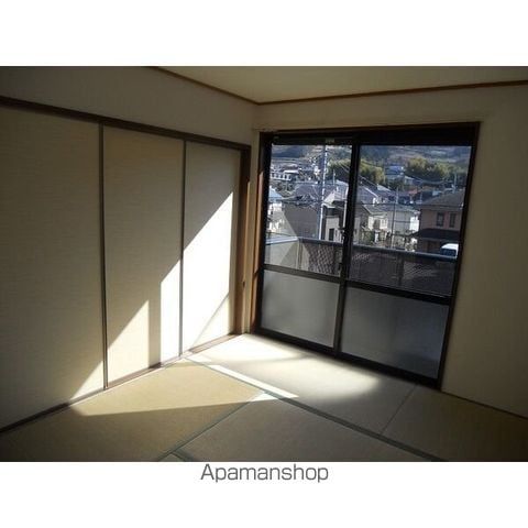 ネオフォンテーヌIIの内装写真