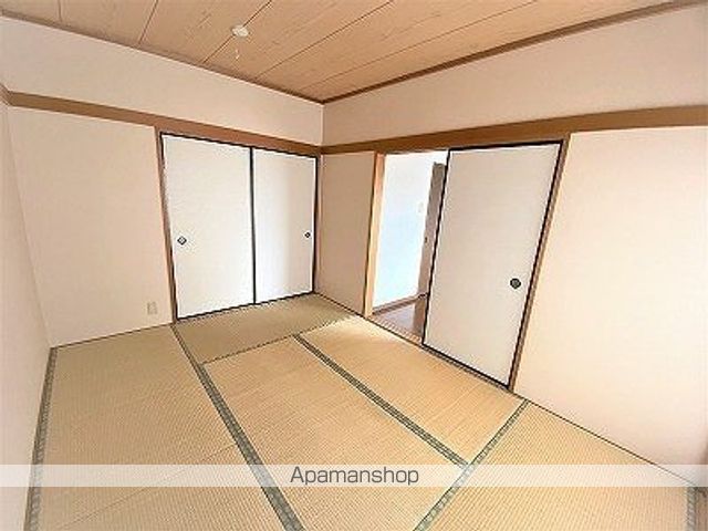 グランドヒル岸宮の内装写真