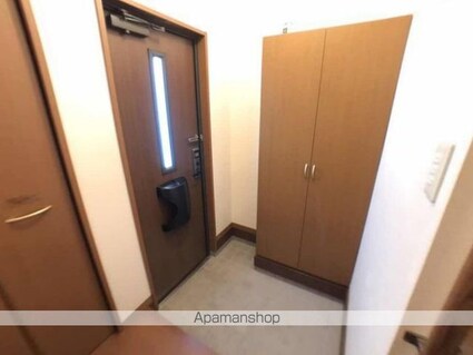 ウィルコート大松　Ａ棟[2LDK/60m2]の玄関