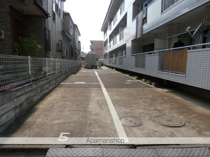 千葉県松戸市新松戸３丁目[2LDK/57.2m2]の共用部