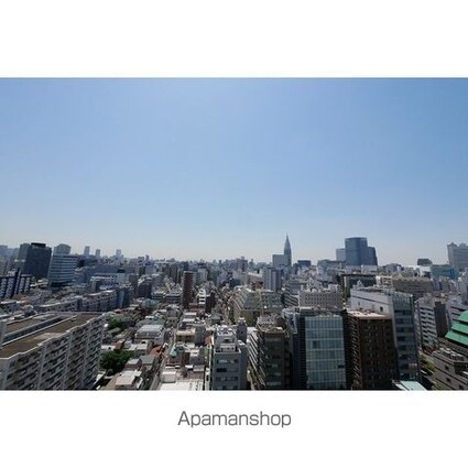 コンフォリア新宿イーストサイドタワー[1LDK/72.69m2]の内装
