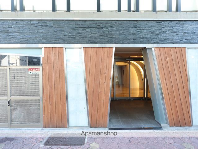 ファーストレジデンス栄の外観写真