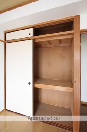 モンシャレー松山[2LDK/74m2]の内装2