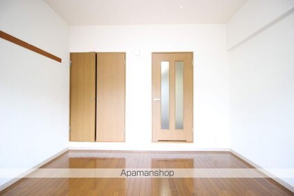 ベルメゾン石井[1R/25m2]のリビング・居間