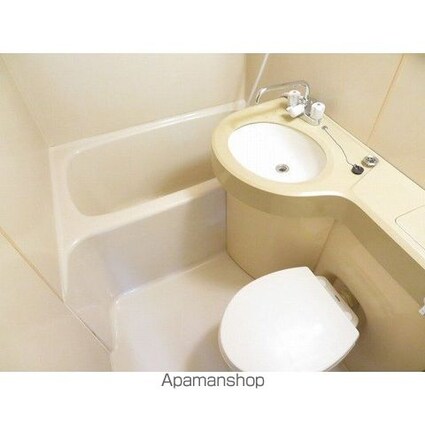 ダイヤモンドレジデンス南大塚[1R/22m2]の洗面所