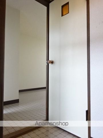 アパートメントワキザカの内装写真