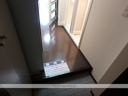 モナーク杉並堀ノ内[1R/19.23m2]の玄関