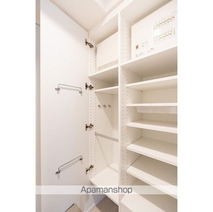 コンフォリア・リヴ大森西[3LDK/60.2m2]の内装