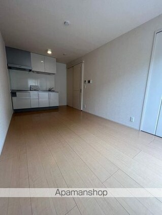 東京都中野区松が丘２丁目[1DK/38.97m2]の共用部1